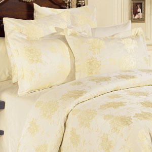   Arya Beatrice Cream