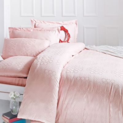  LATOYA Pink